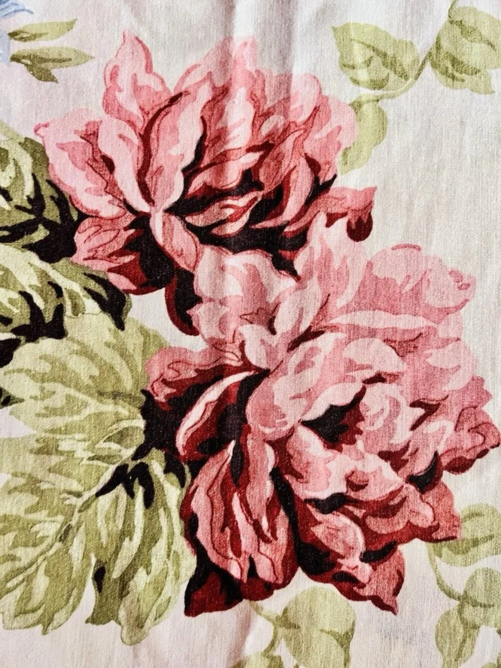 CABBAGE ROSE Pillowcase Standard Vintage Made In USA Pink Green Cottage Garden